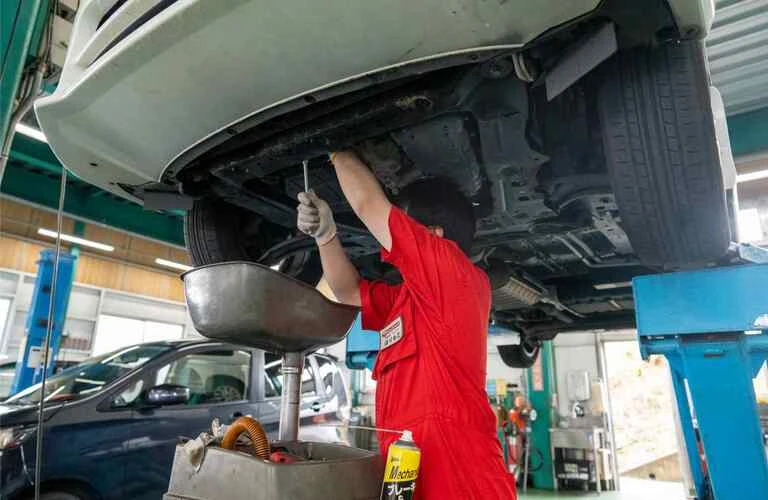 資格取得支援の制度 | 岡山県岡山市で車屋の求人なら株式会社西崎自動車